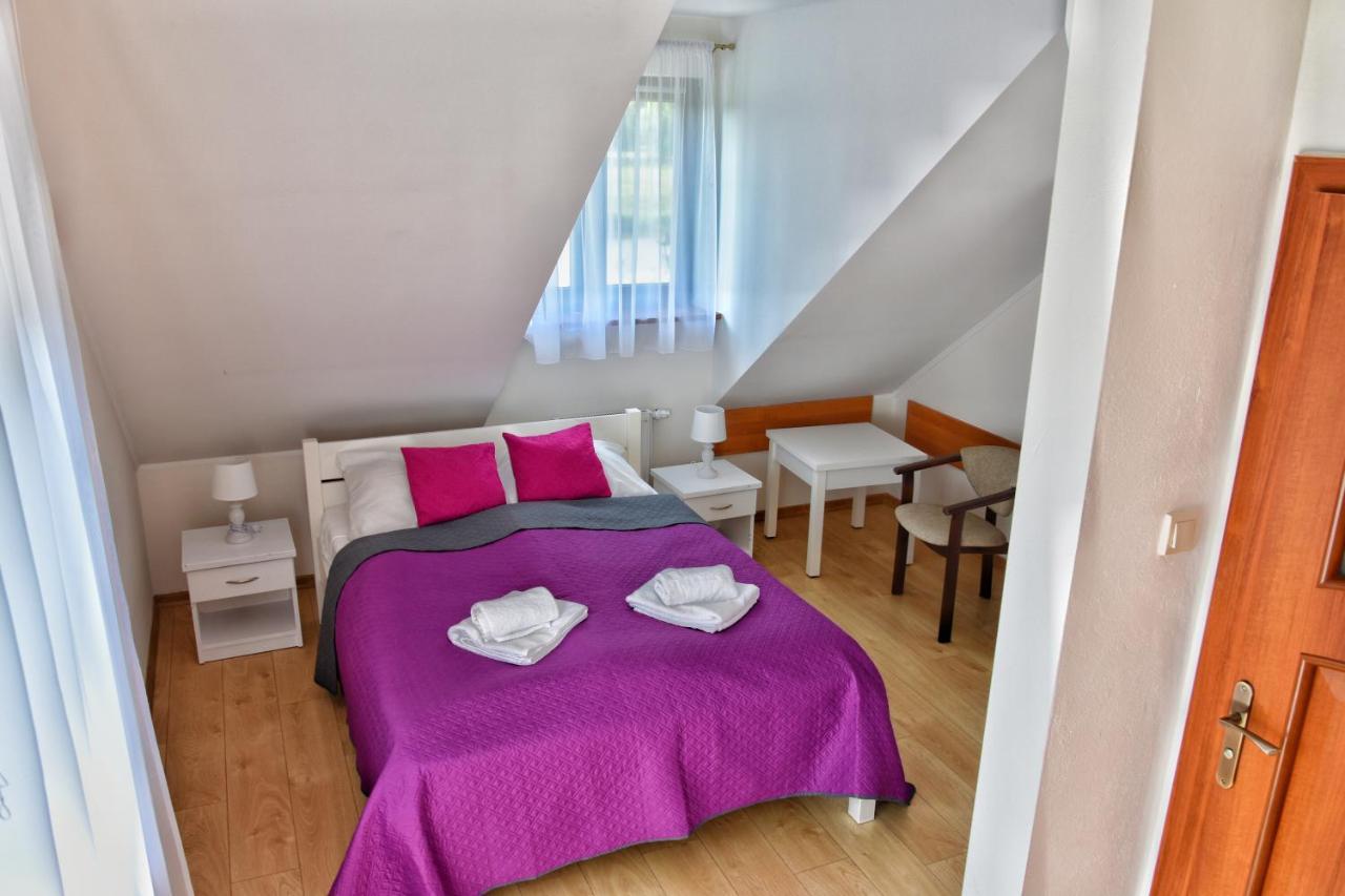 Dwor Nad Bugiem Hotel Majdan Stulenski ภายนอก รูปภาพ